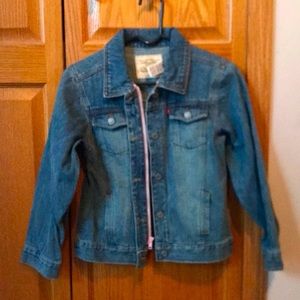 Levi denim jacket w/ zipper & buttons. Medium/dark rinse. Some stretch. Kids 8.
